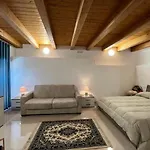 Couette-café Le Vie Di Girgenti 4*