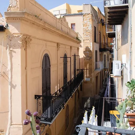 Le Vie Di Girgenti Bed & Breakfast 4*